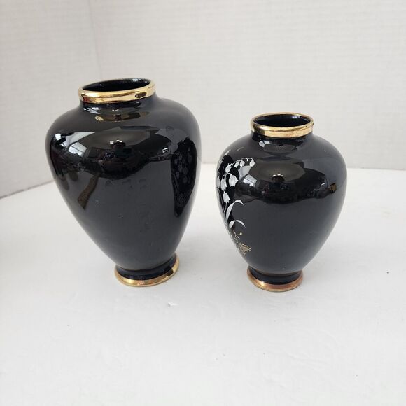 B H Geschenke German Vases Art Pottery Signed Floral Trees Gold Trim Set of 2 - Picture 2 of 13